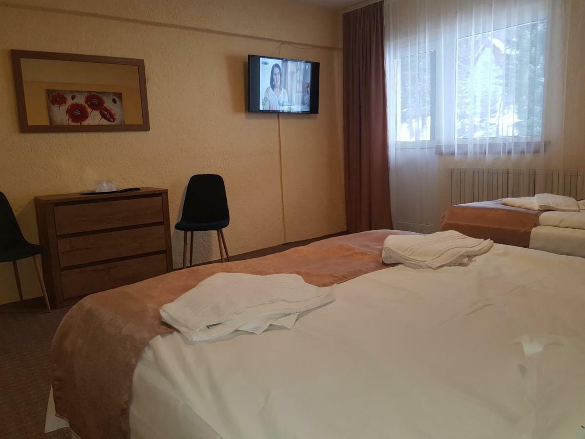Cabana Fulg De Nea Predeal Ngoại thất bức ảnh